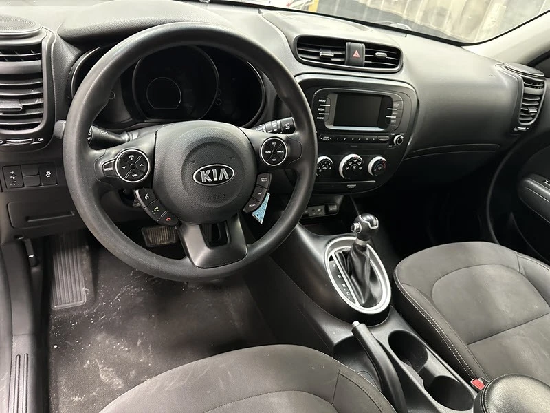 2017 Kia Soul - Image 8 of 21