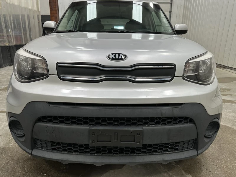 2017 Kia Soul - Image 18 of 21