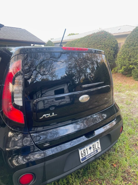 2017 Kia Soul - Image 10 of 14