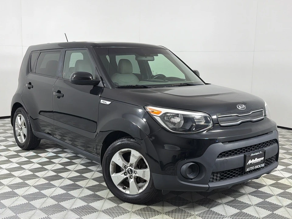 2017 Kia Soul - Image 2 of 20