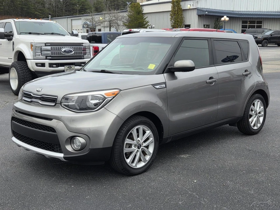 2017 Kia Soul - Image 20 of 21