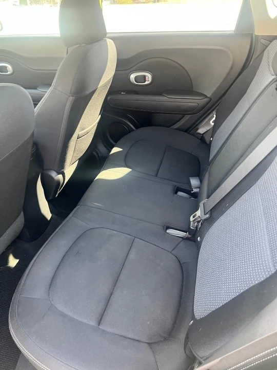 2017 Kia Soul - Image 8 of 8