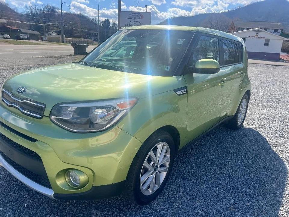2017 Kia Soul - Image 3 of 8