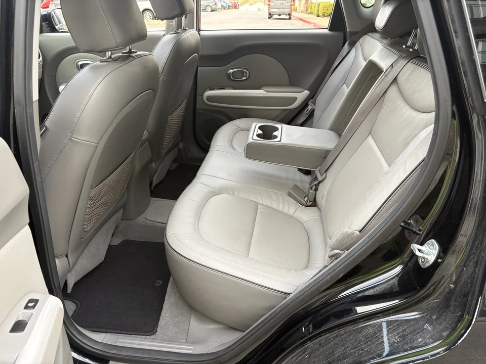2017 Kia Soul - Image 21 of 21