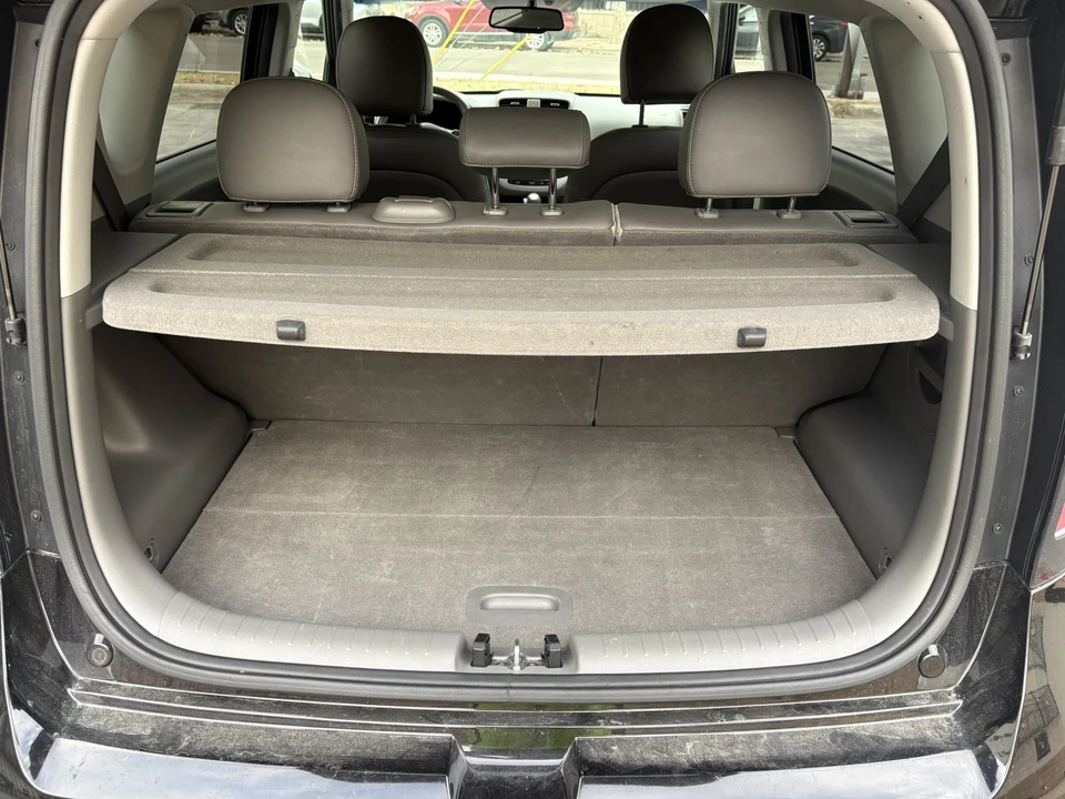 2017 Kia Soul - Image 14 of 21