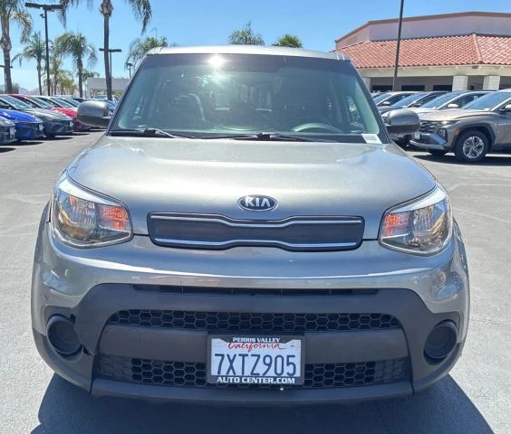 2017 Kia Soul - Image 9 of 16