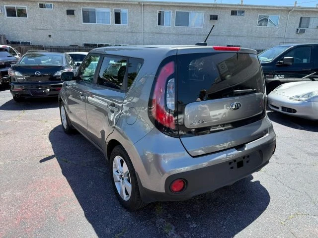 2017 Kia Soul - Image 7 of 21