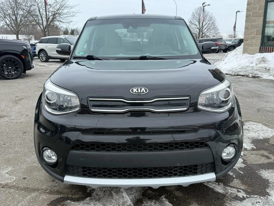 2017 Kia Soul - Image 2 of 12