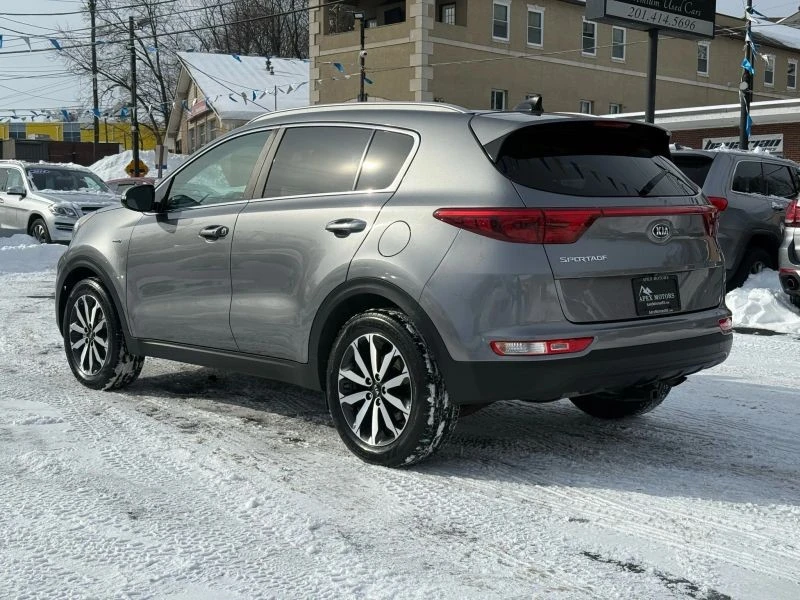 2017 Kia Sportage - Image 5 of 12