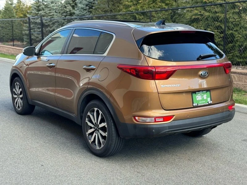 2017 Kia Sportage - Image 7 of 12
