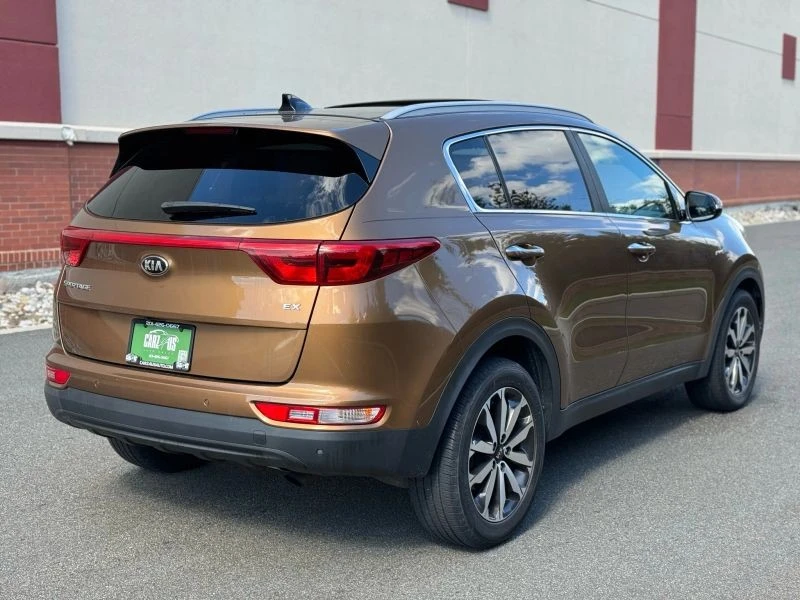 2017 Kia Sportage - Image 5 of 12