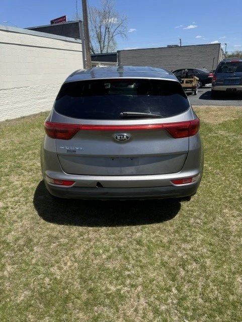 2017 Kia Sportage - Image 6 of 14