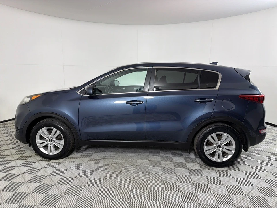 2017 Kia Sportage - Image 8 of 21