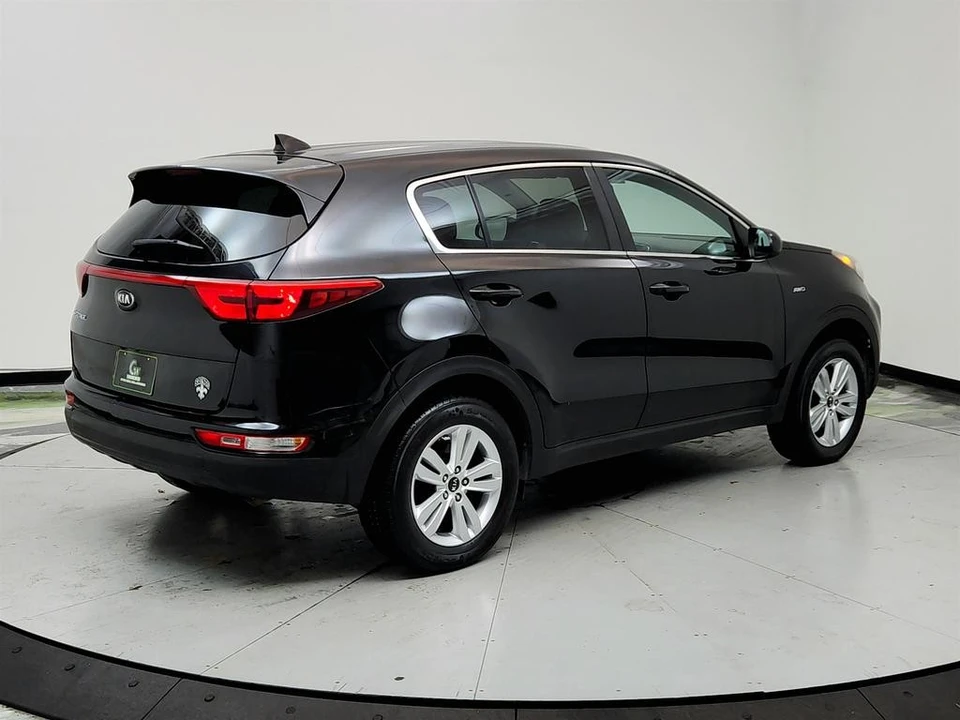2017 Kia Sportage - Image 5 of 12