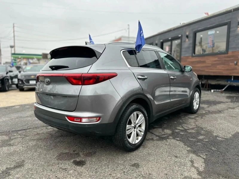 2017 Kia Sportage - Image 8 of 12