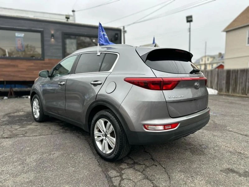 2017 Kia Sportage - Image 6 of 12