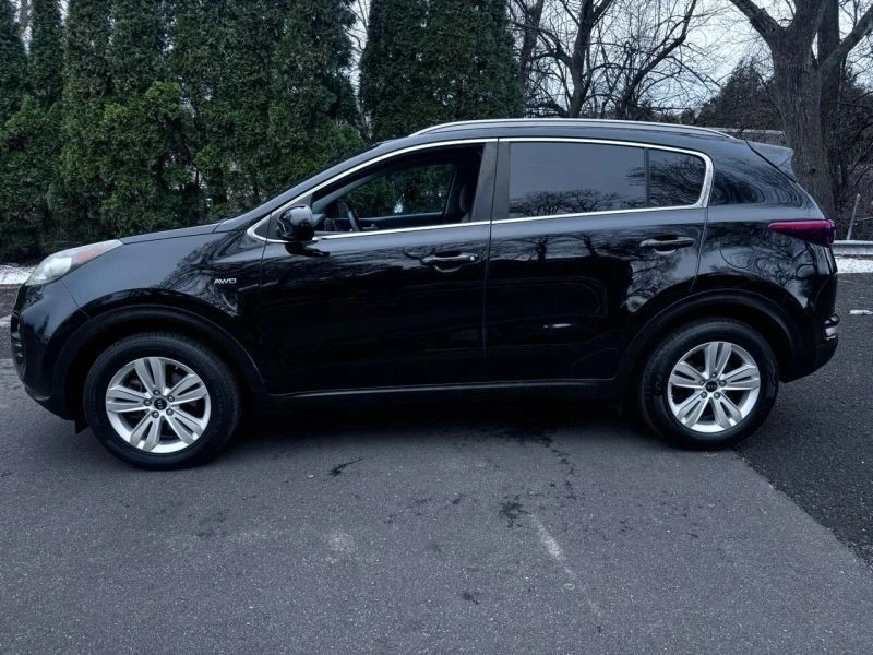2017 Kia Sportage - Image 4 of 12
