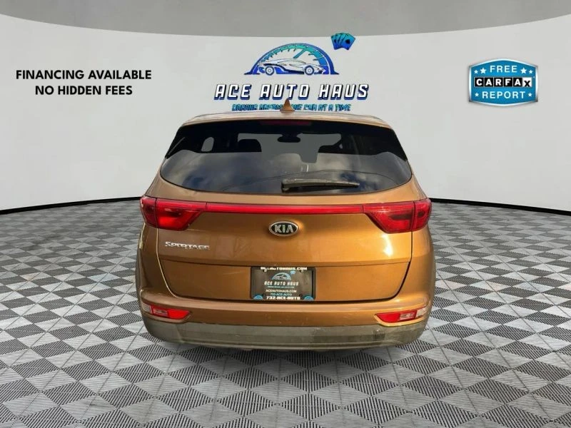 2017 Kia Sportage - Image 6 of 12