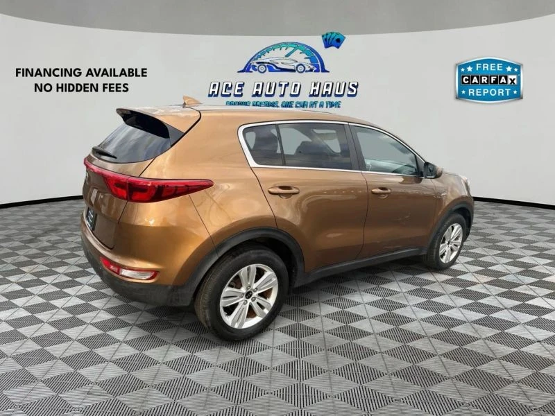 2017 Kia Sportage - Image 7 of 12