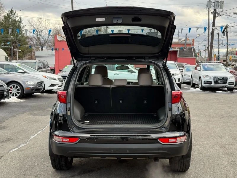 2017 Kia Sportage - Image 9 of 12