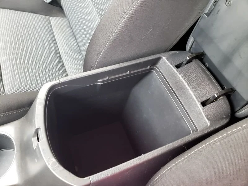 2017 Kia Forte - Image 14 of 19