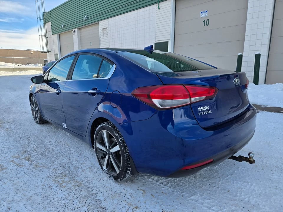 2017 Kia Forte - Image 5 of 19