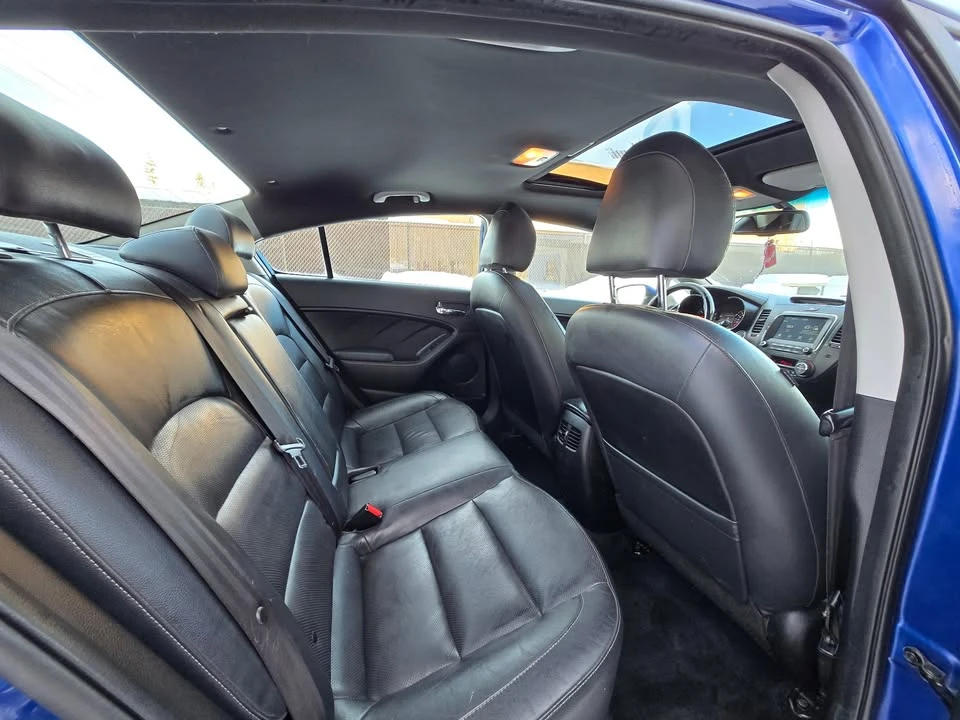 2017 Kia Forte - Image 11 of 19
