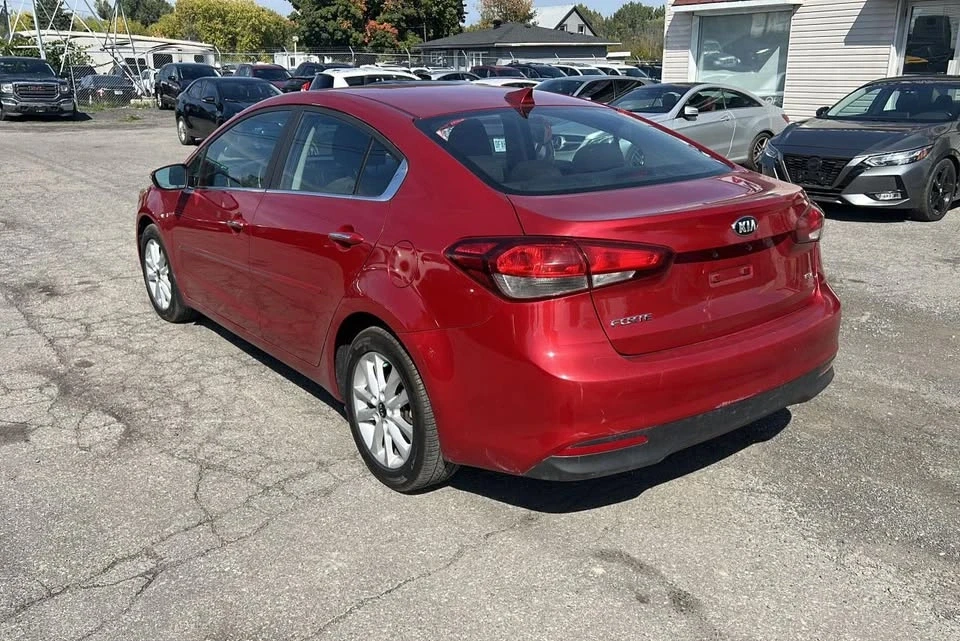 2017 Kia Forte - Image 3 of 14