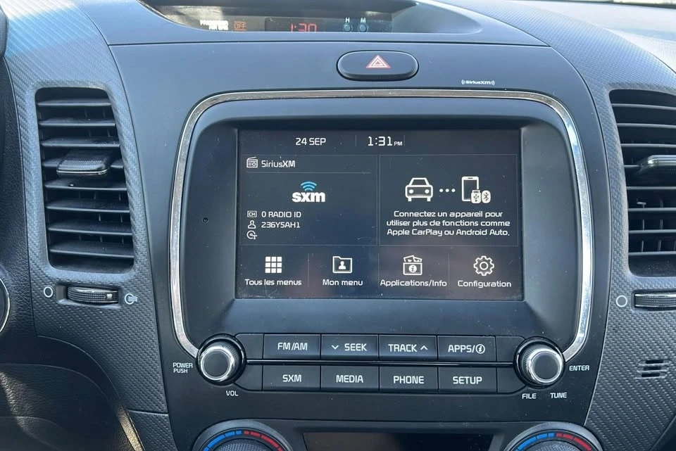 2017 Kia Forte - Image 8 of 14
