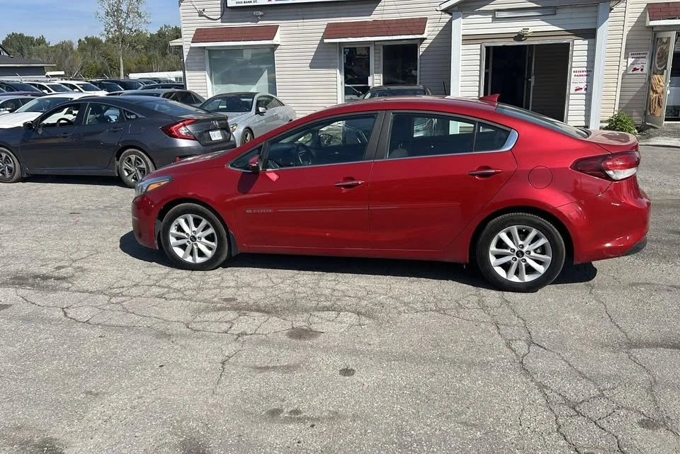 2017 Kia Forte - Image 2 of 14