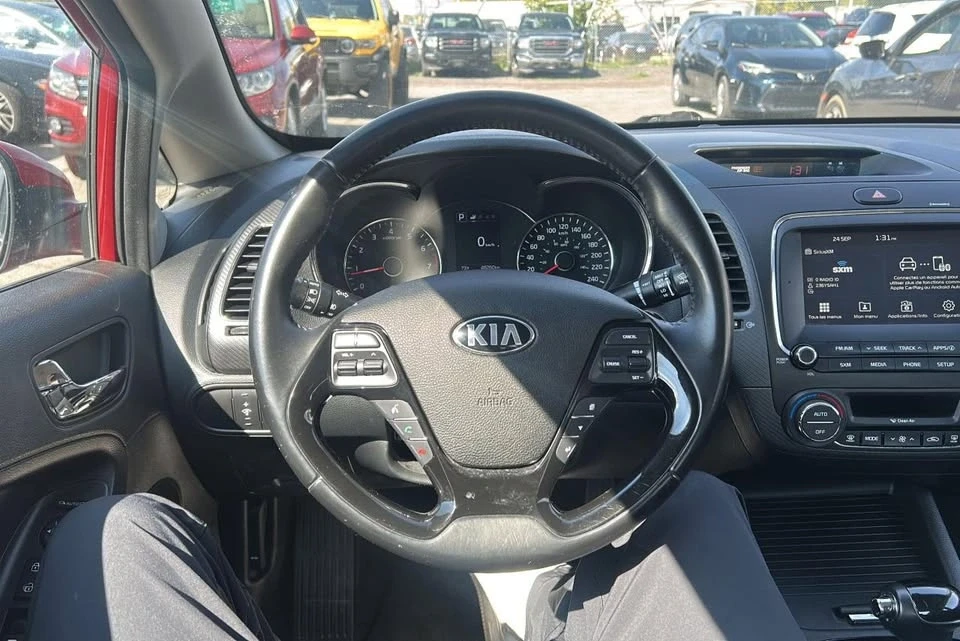 2017 Kia Forte - Image 10 of 14