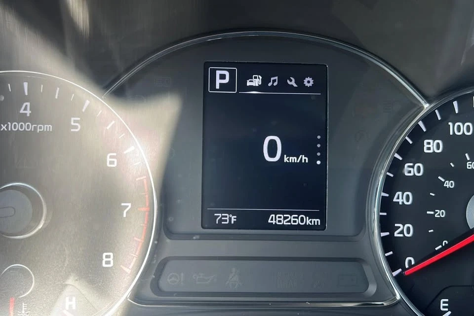 2017 Kia Forte - Image 11 of 14