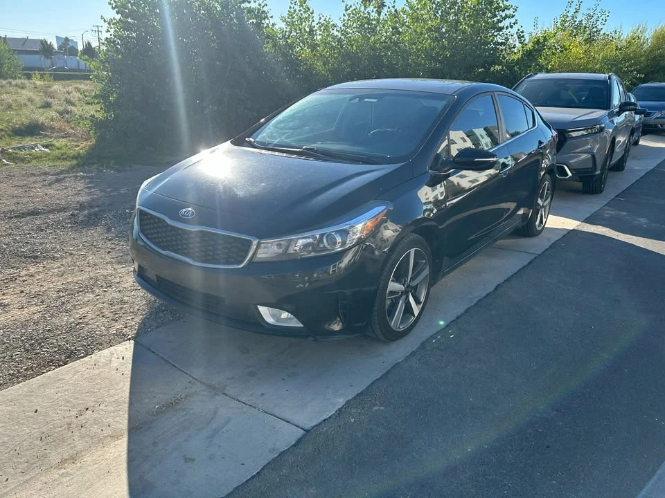 2017 Kia Forte - Image 2 of 3