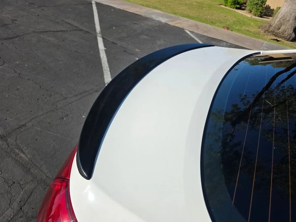 2017 Kia Forte - Image 9 of 18