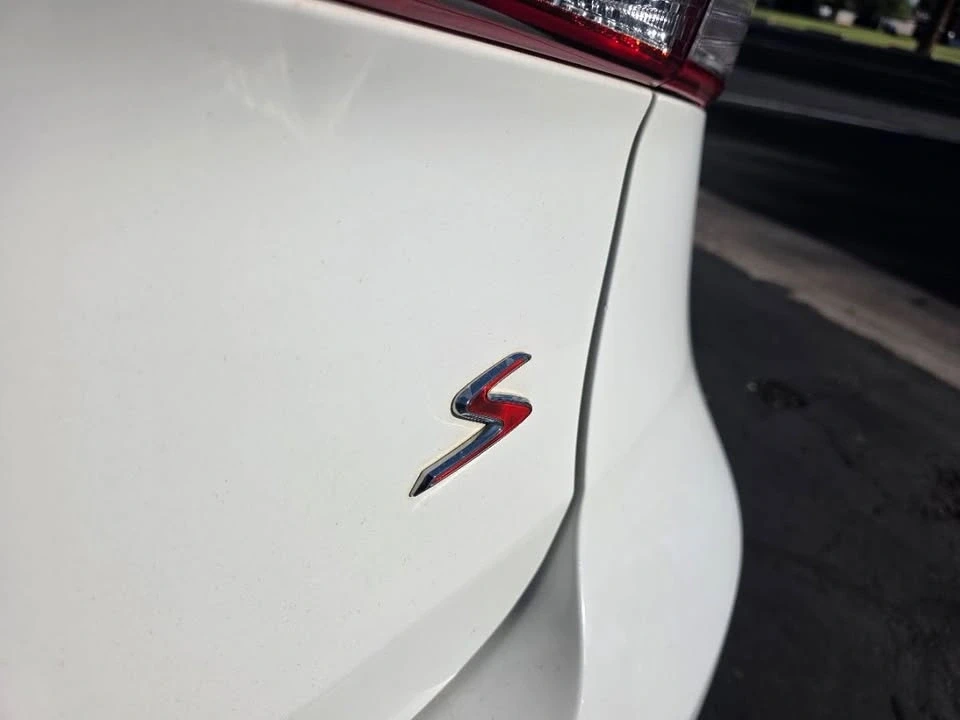 2017 Kia Forte - Image 4 of 18