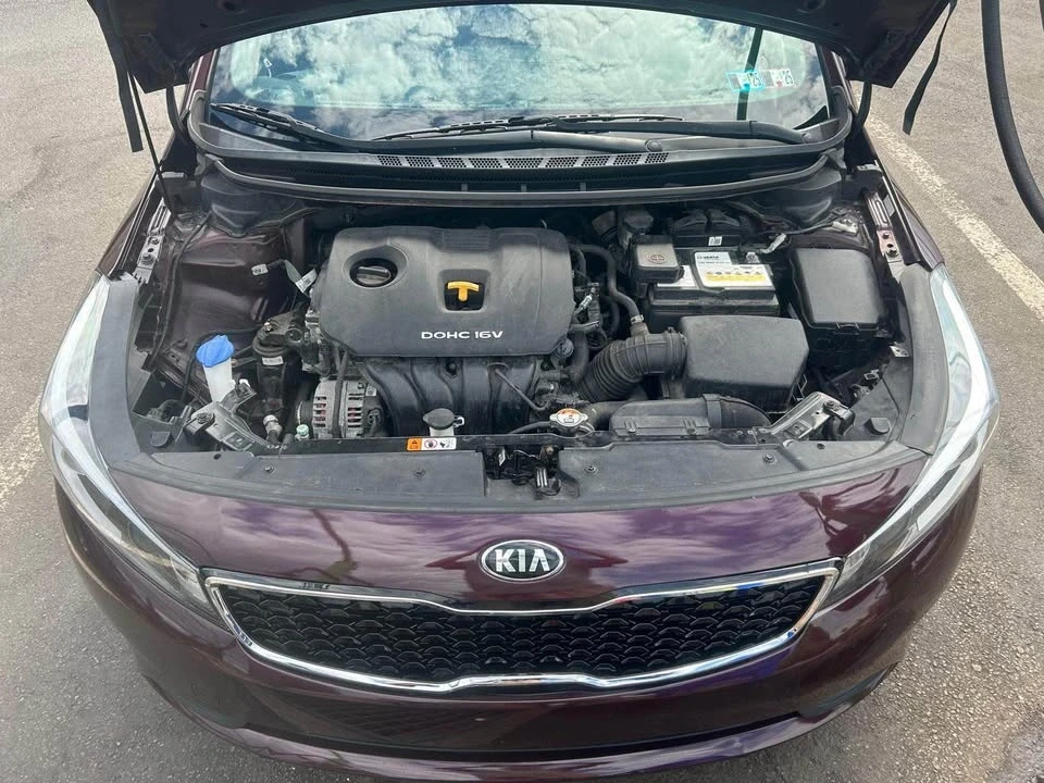 2017 Kia Forte - Image 10 of 11