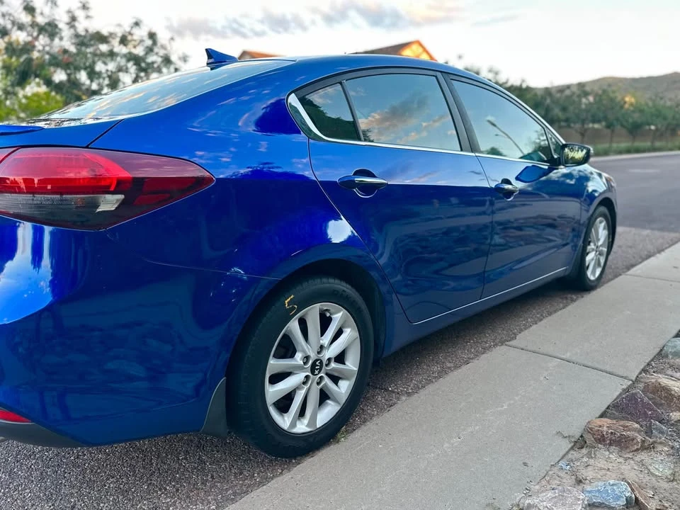 2017 Kia Forte - Image 4 of 9