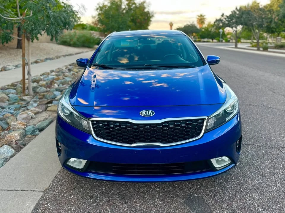 2017 Kia Forte - Image 2 of 9