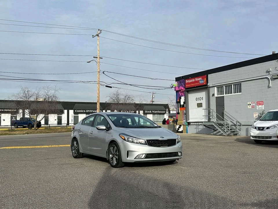 2017 Kia Forte - Image 4 of 14