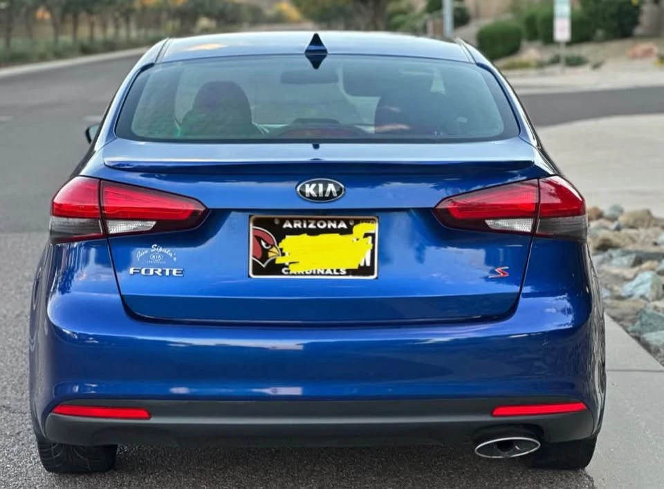 2017 Kia Forte - Image 5 of 9