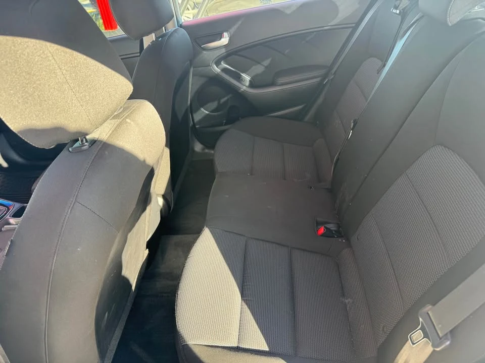 2017 Kia Forte - Image 12 of 13