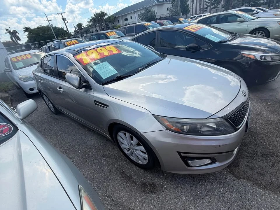 2017 Kia Forte - Image 3 of 7