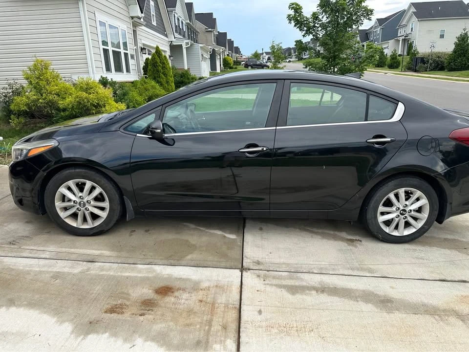 2017 Kia Forte - Image 3 of 15