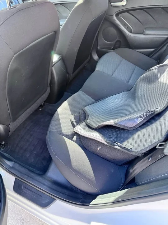 2017 Kia Forte - Image 6 of 7