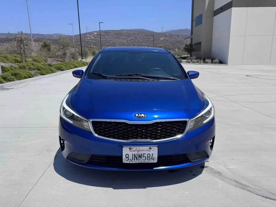 2017 Kia Forte - Image 8 of 13