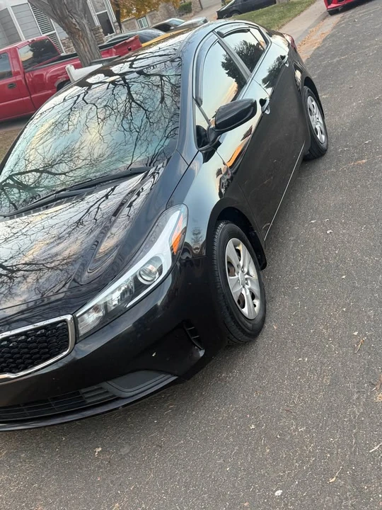 2017 Kia Forte - Image 2 of 6