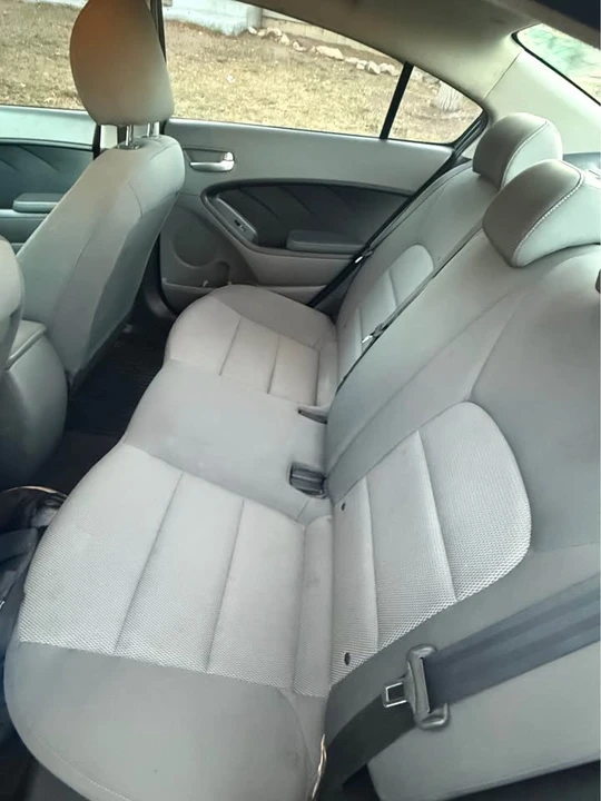 2017 Kia Forte - Image 6 of 6