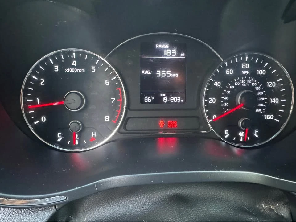 2017 Kia Forte - Image 7 of 10