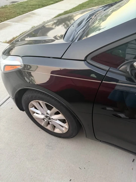 2017 Kia Forte - Image 4 of 9