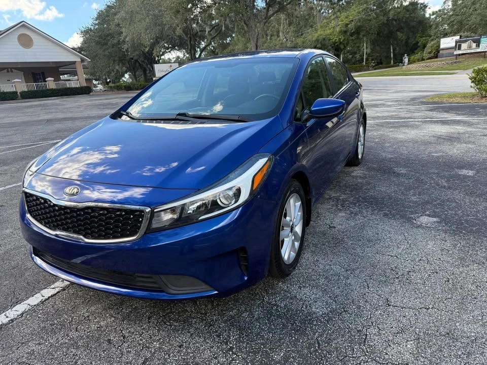 2017 Kia Forte - Image 4 of 13